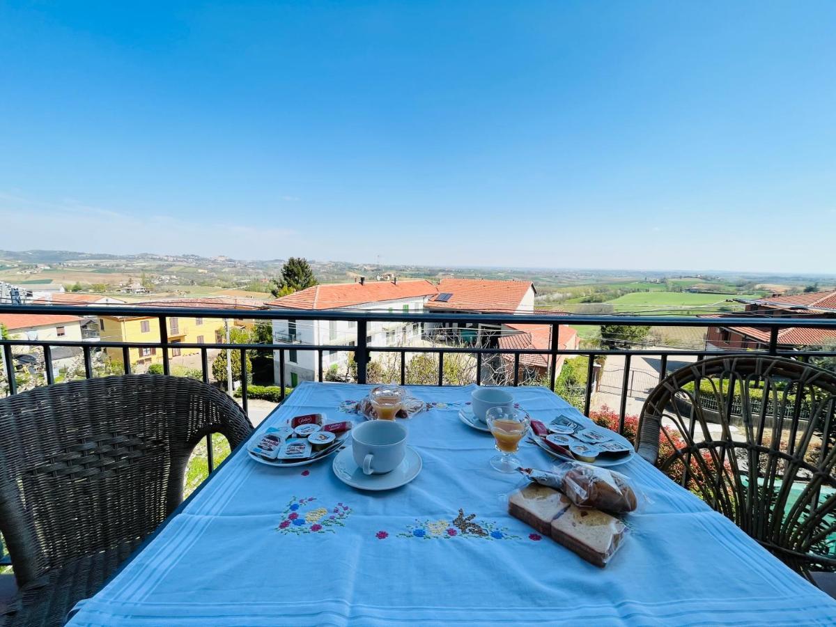 Casa Vacanze Con Vista Panoramica Frassinello Eksteriør billede