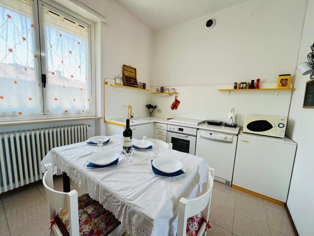 Casa Vacanze Con Vista Panoramica Frassinello Eksteriør billede